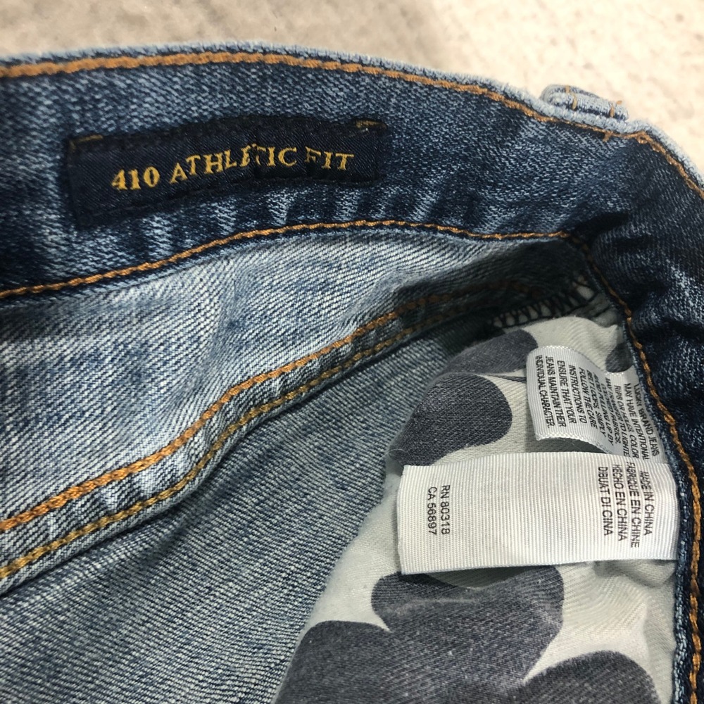 Lucky Brand 410 Athletic Fit Jeans Men's‎ 31x34 Blue Denim Read Description - Picture 10 of 10